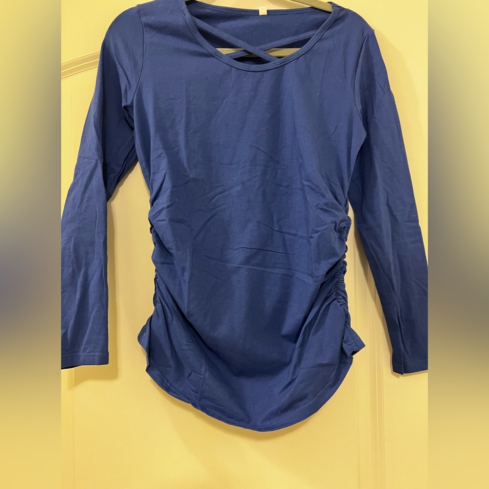*** NWT *** RNXRBB Maternity Top